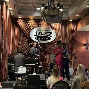 sushi and sashimi, interior