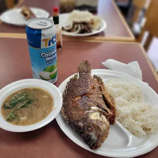 Ginisang Munggo w/ Rice (Fried whole Tilapia: extra)