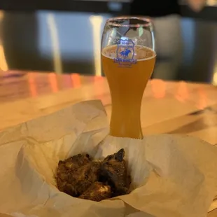 Wet and mild wings....not overly spicy, just right!!