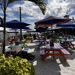 A la Mexicana dining tables