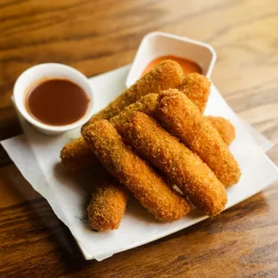 Mozzarealla Sticks