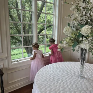 Even the view to the outside is pleasant