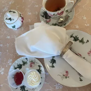 Beautiful place settings!