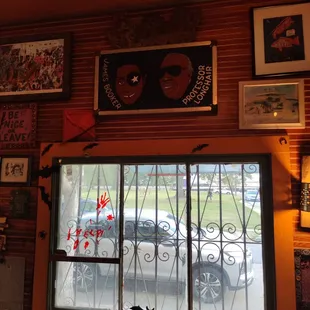 ramen and noodles, interior