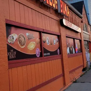 Side of building tibbs maybe