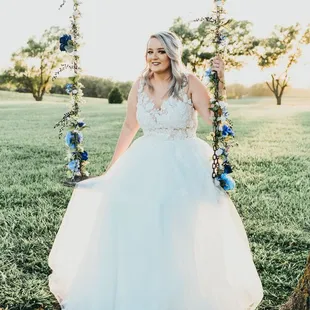 The tree swing is perfect for photos!