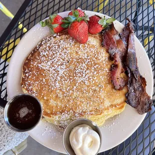 Poppy seed pancake