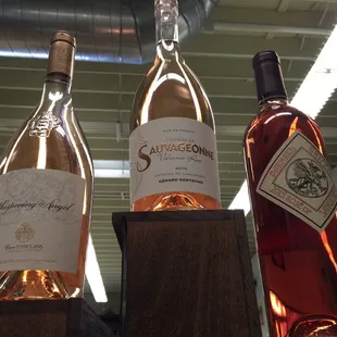 04.14.16 Rosé Wino-Lympics winners