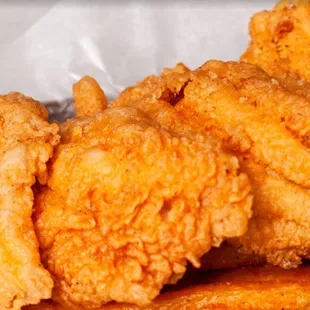 fried chicken, fried chicken wings, chicken wings and fried chicken, food, chicken, bbq chicken, chicken wings, bbq wings, poultry