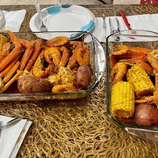 chicken wings and fried chicken, interior