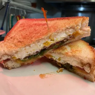 Jalapeño popper grilled cheese