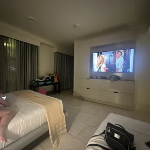 General pic of room.