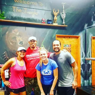 Working with the Jungle Gym running group as they prep for the Happalua Half Marathon 13.1 #runners #TJG