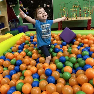 Ball pit