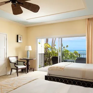 Beach Front Lanai