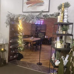 Entry into the restaurant