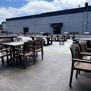 Lots of outdoor seating