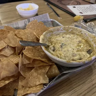 Bayou queso dip
