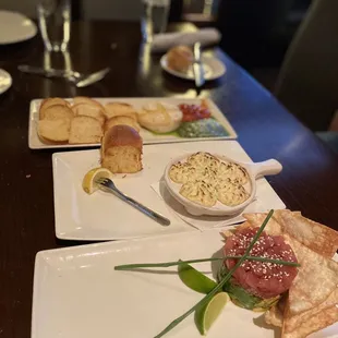 Baked Brie, Mushrooms Neptune, and Tuna Tartare*