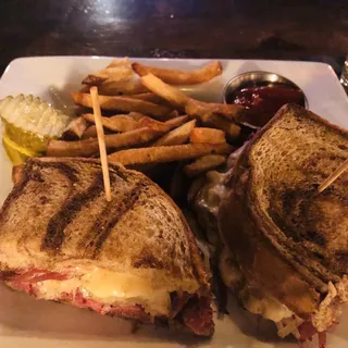 Reuben Sandwich