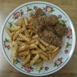 Chicken Tenders dinner
