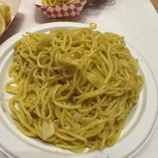 Garlic noodles