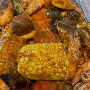 Crab, shrimp, and mussels boils