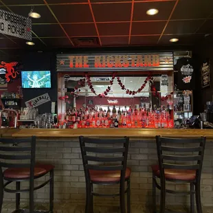 Middle bar area from 4 top table.