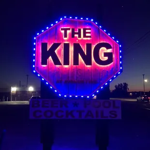 THE KING BAR