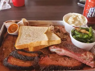 Pody's BBQ