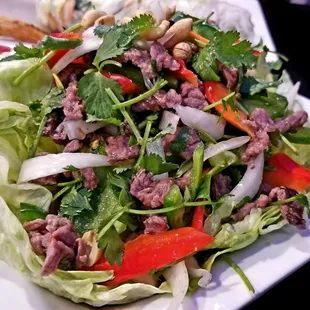 Thai beef salad