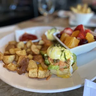 Salmon Eggs Benedict