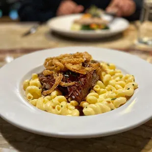 Short rib Mac n cheese