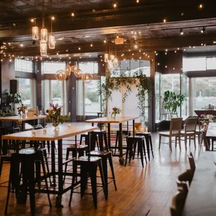 Cocktail-style wedding event