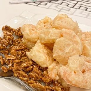 Honey Walnut Prawns