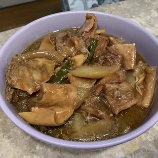 Braised Beef Stew in Clay Pot