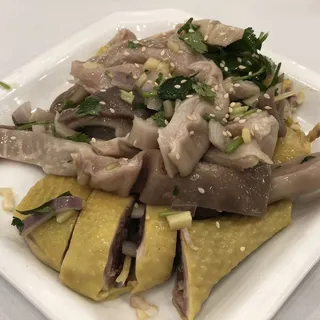 Tossed Half Chicken with Pork Maw
