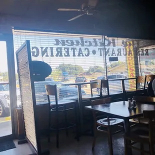 a view of the outside of a restaurant