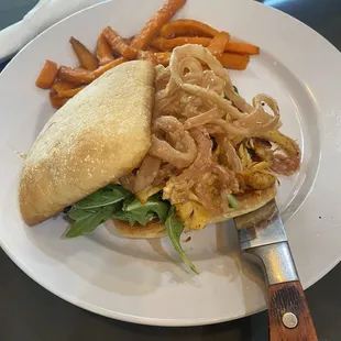 Roasted chicken sandwich