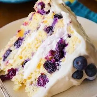 LEMONBLUEBERRY CAKE.....