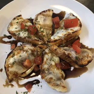 Caprese garlic bread