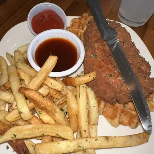 Chicken &amp; Waffle