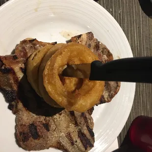 T-bone with onion rings