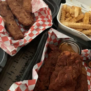 Kluckin Fried Pickles