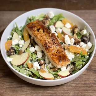 Harvest Apple &amp; Feta Salad (Salmon Addition)