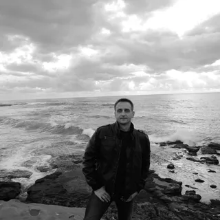 Andreas M.