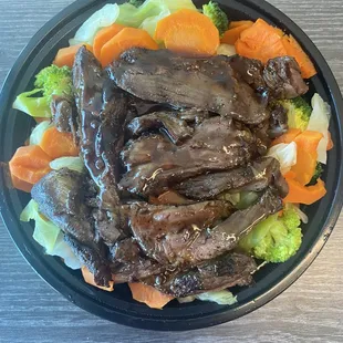 7/5/23 (wed): All American Wagyu Steak Bowl w/ added veggies. Top view