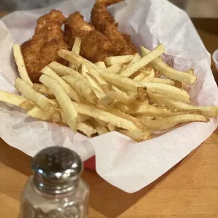 Kid&apos;s Chicken Fingers