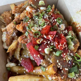 Katsu poutine