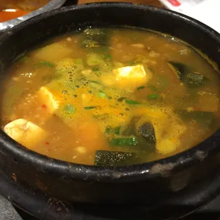 Deonjang Chigae